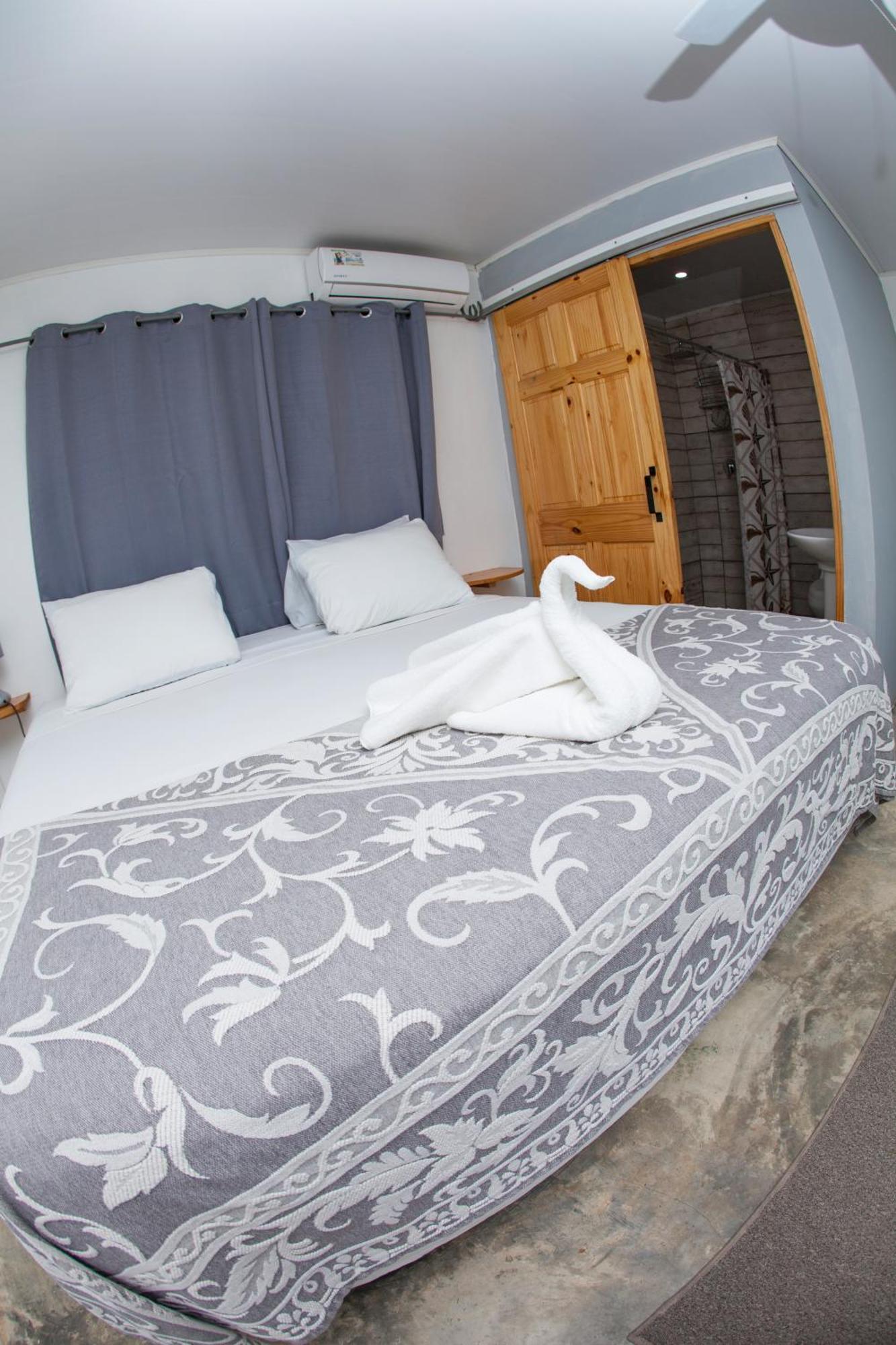 Show Pony Beach Resort And Suites Las Lajas  Exterior foto